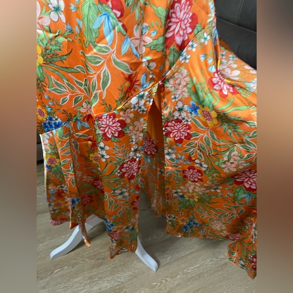 🔥SEXY🔥Never Worn Vici Valora Satin Slip MIDI Dress Sz M Medium - Picture 11 of 16